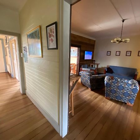 Hostal Compass Del Sur Puerto Varas Esterno foto