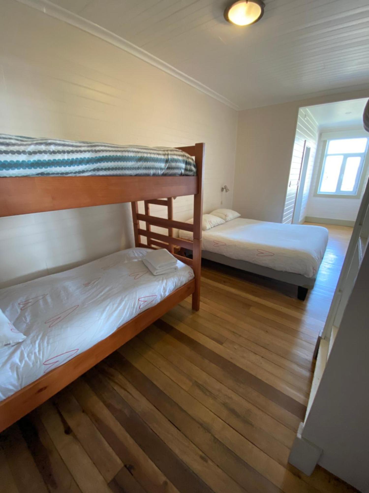 Hostal Compass Del Sur Puerto Varas Esterno foto